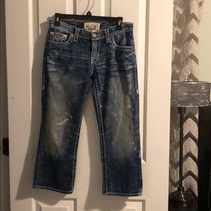 Big star capri jeans size 28. Very comfortable.